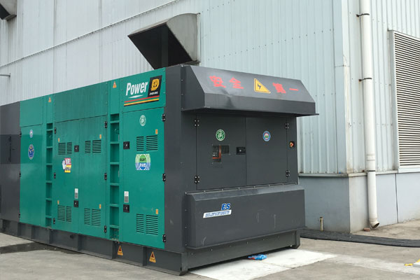 溧阳燃油滤清器的更换流程是怎样的？