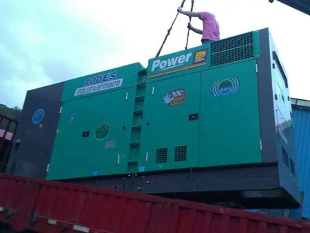 溧阳柴油发电机组转速不稳定时，如何对发动机进行维护？