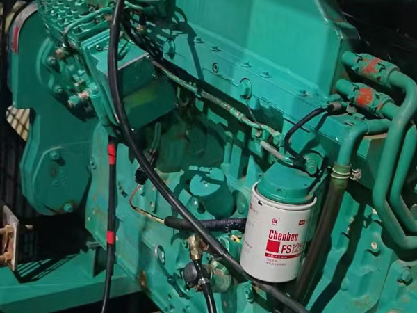 溧阳如何确定新的发电机组控制系统是否与原系统兼容？