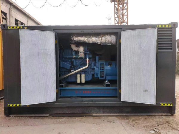 溧阳柴油发电机组的电瓶应该如何选择？